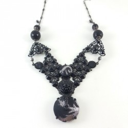 Collier noir Camille lescure