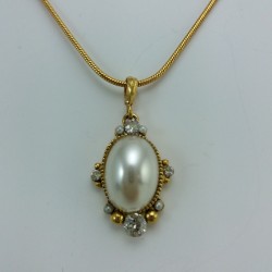 Collier cabochon perle/ gold