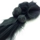 Broche fleur et plume noire Johanna Braitbart