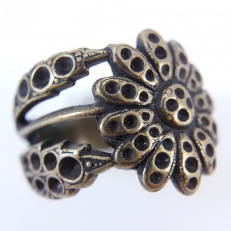 Bague fleur bronze