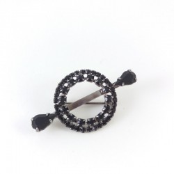 Broche ronde sertie noire